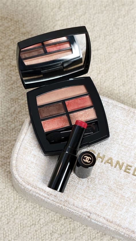 chanel light the way set|CHANEL.